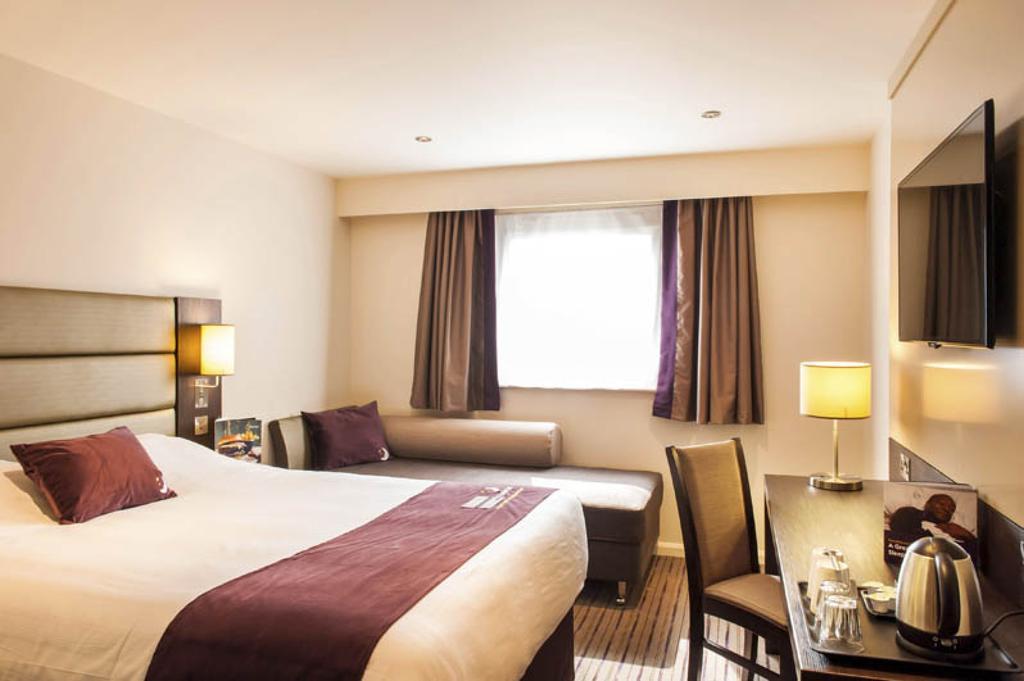 Premier Inn Birmingham City Centre Broad Street المظهر الخارجي الصورة
