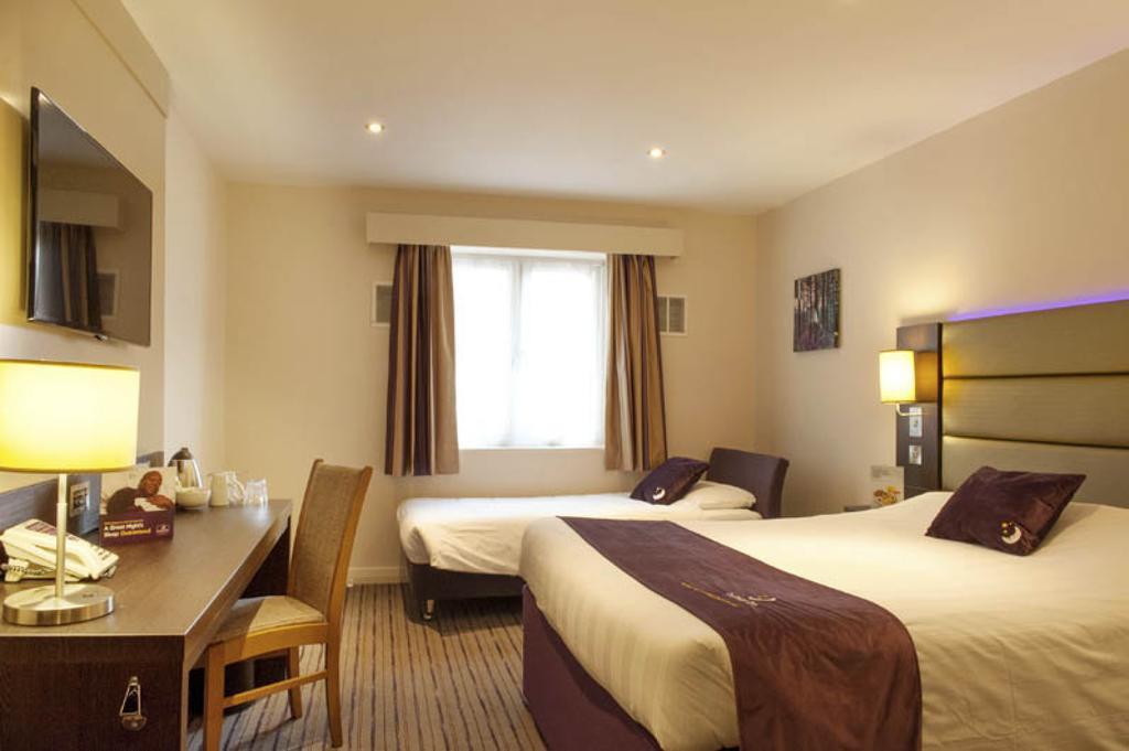 Premier Inn Birmingham City Centre Broad Street المظهر الخارجي الصورة