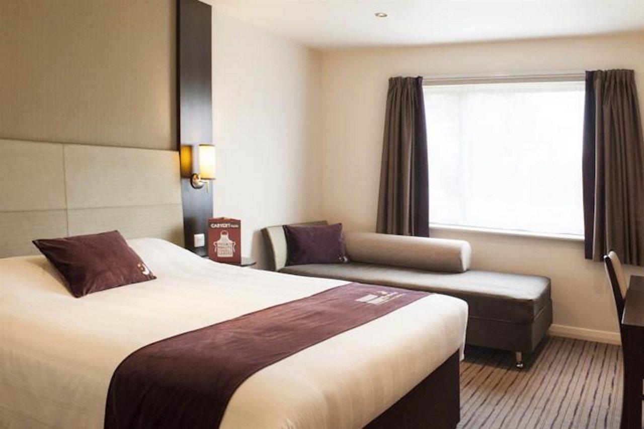 Premier Inn Birmingham City Centre Broad Street المظهر الخارجي الصورة