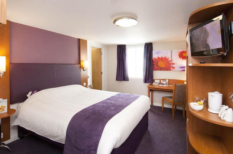 Premier Inn Birmingham City Centre Broad Street المظهر الخارجي الصورة