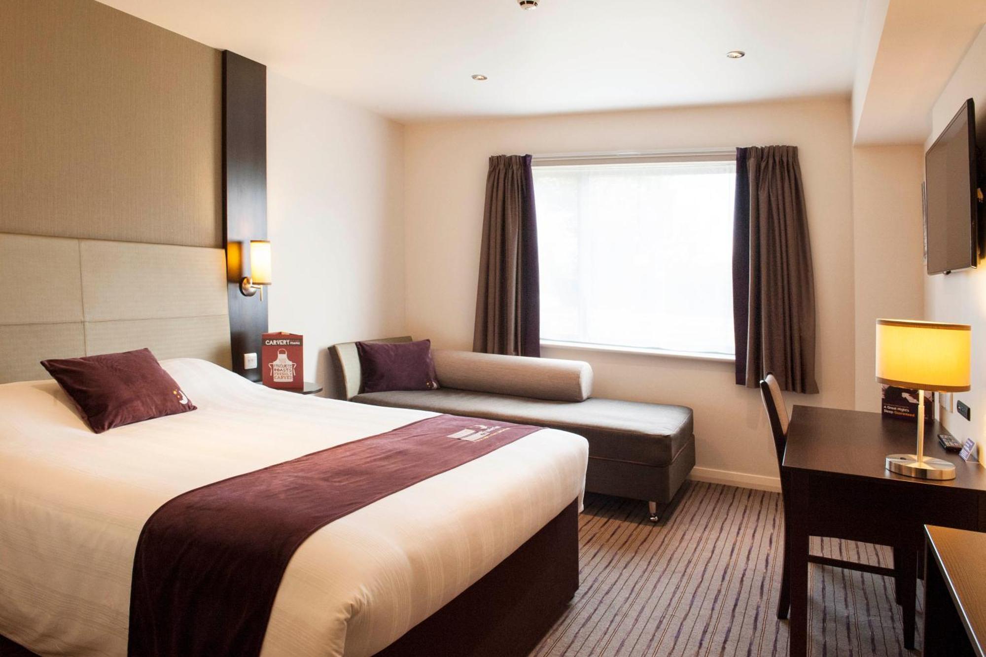 Premier Inn Birmingham City Centre Broad Street المظهر الخارجي الصورة